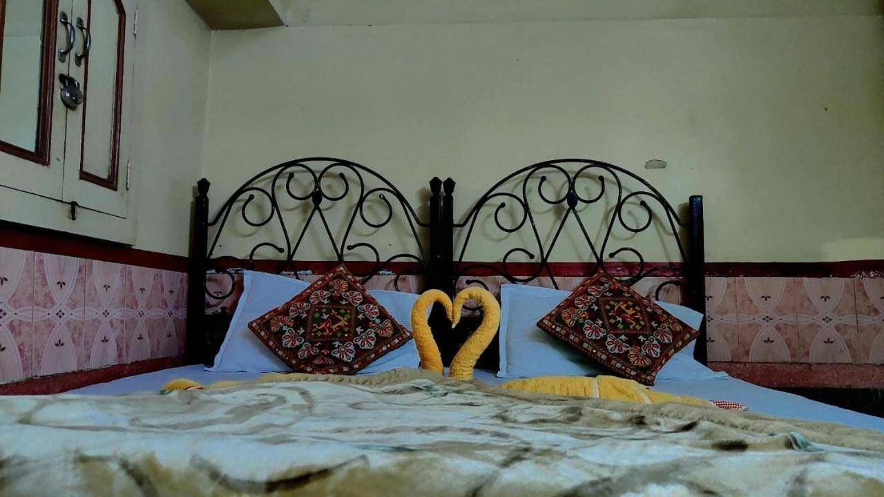 Golden Dreams Guest House Jodhpur  Zimmer foto
